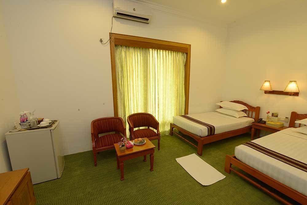 Raza Gyo Hotel Bagan Extérieur photo
