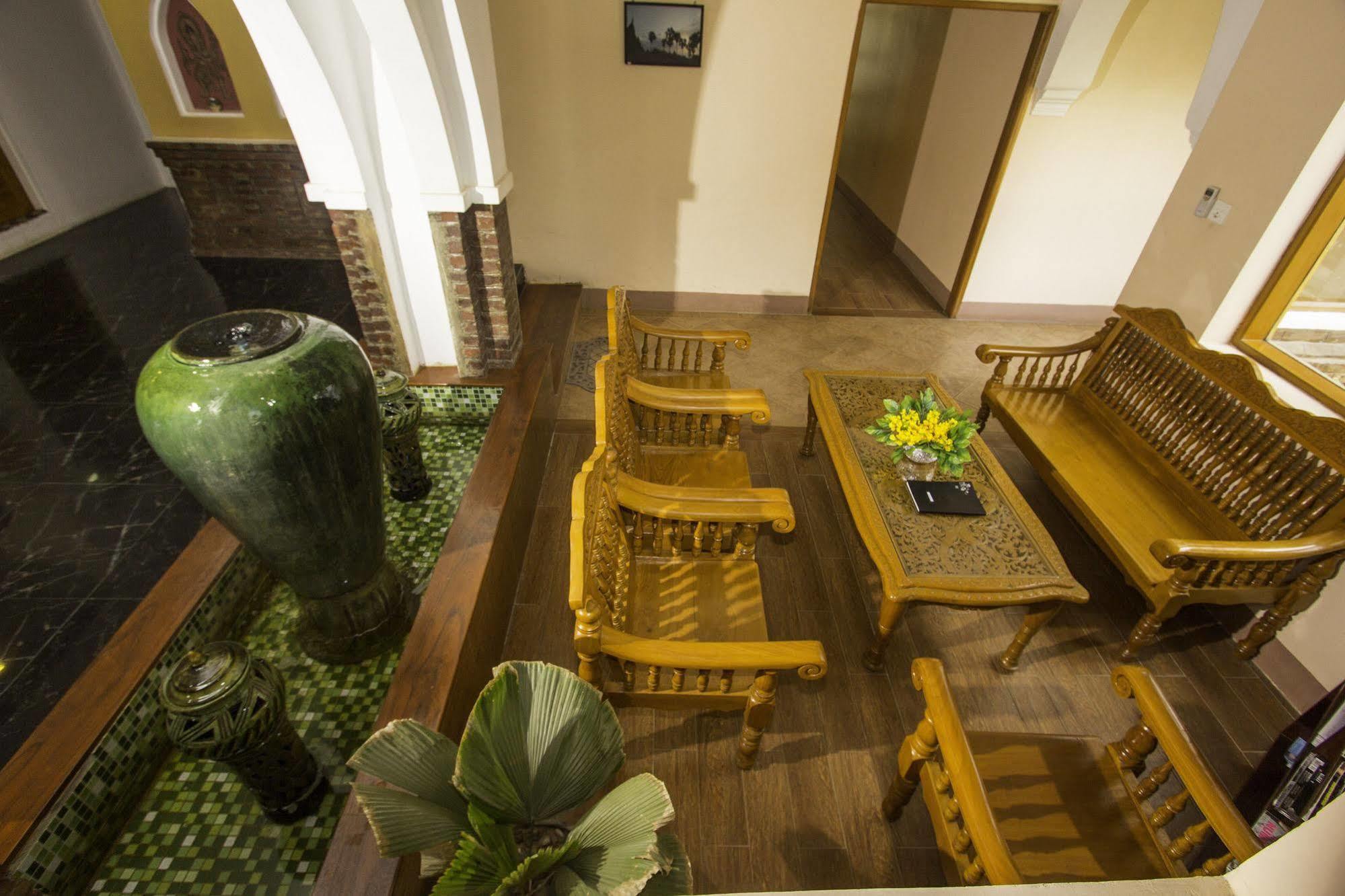 Raza Gyo Hotel Bagan Extérieur photo