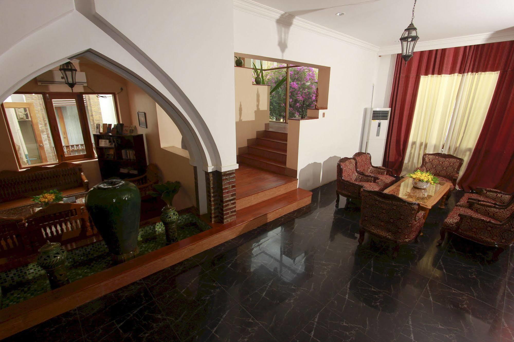 Raza Gyo Hotel Bagan Extérieur photo