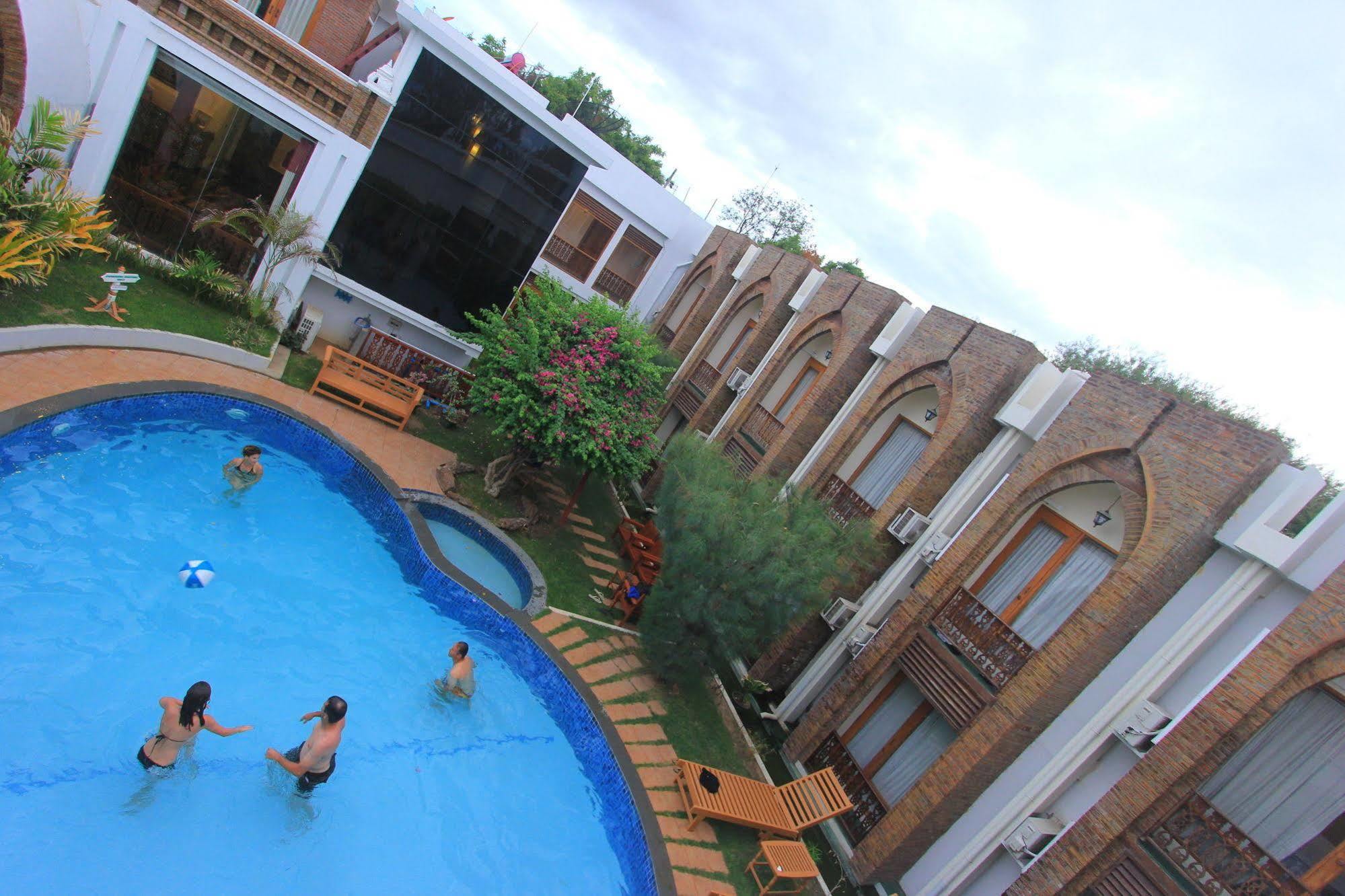 Raza Gyo Hotel Bagan Extérieur photo