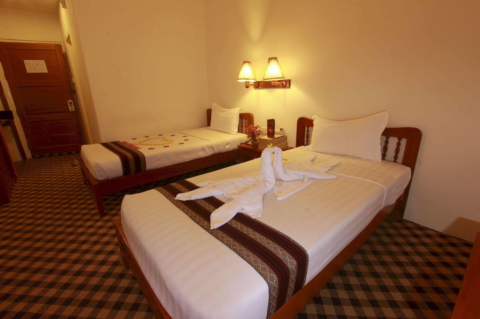 Raza Gyo Hotel Bagan Extérieur photo