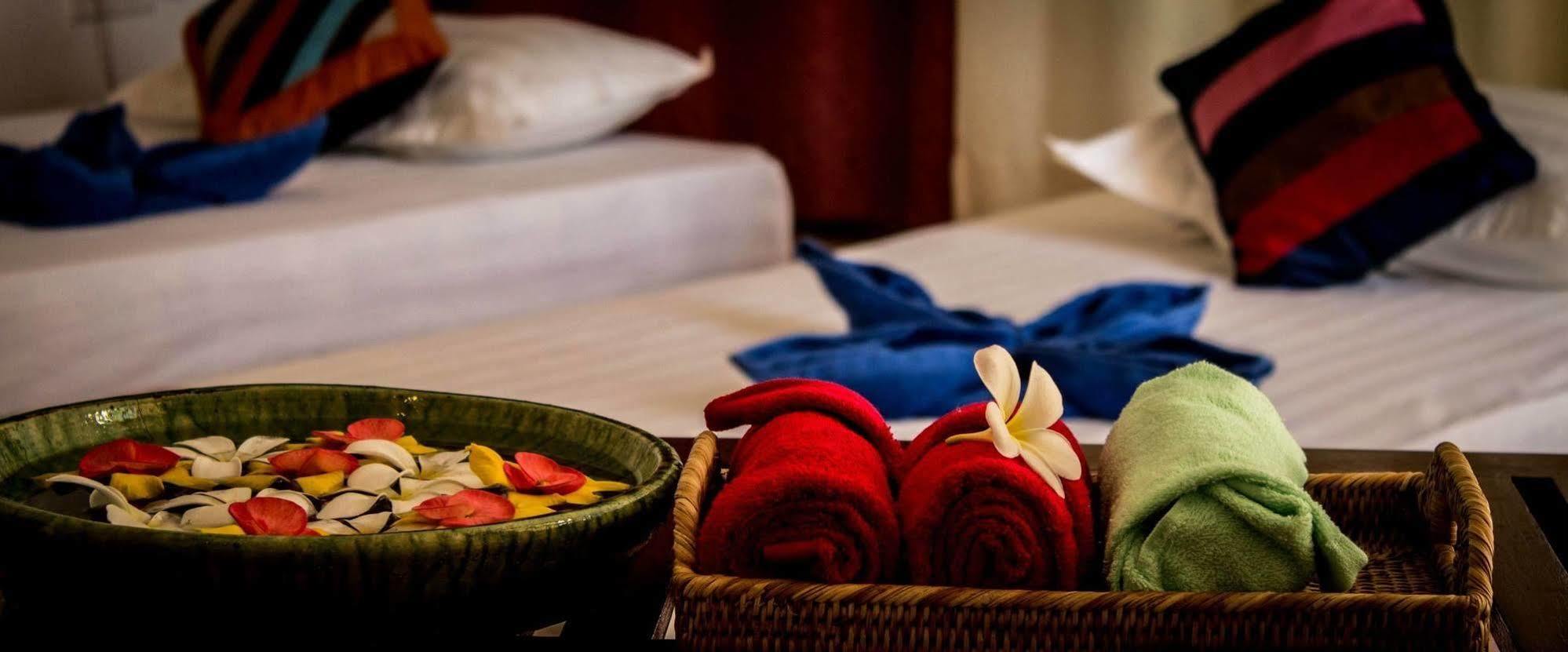 Raza Gyo Hotel Bagan Extérieur photo