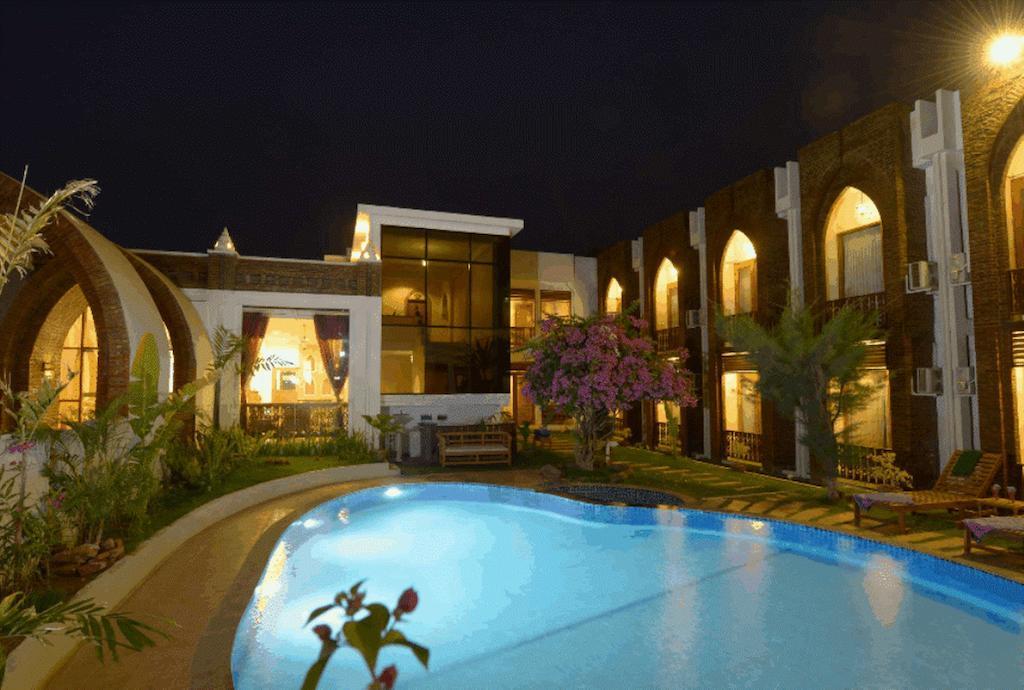 Raza Gyo Hotel Bagan Extérieur photo